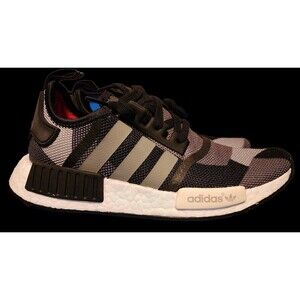 Adidas NMD R1 Geometric Black Camo Mesh Men sz 8.5 S79163